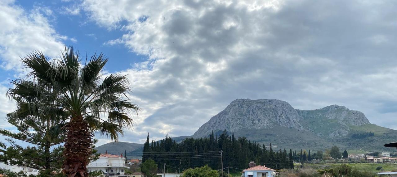 Pegasus House Hotell Corinth Eksteriør bilde